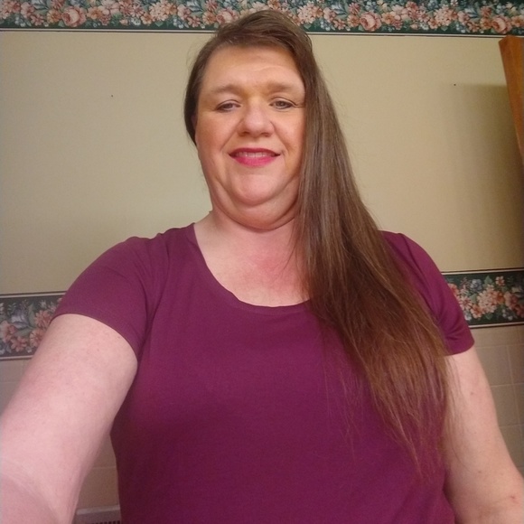 Meet your Posher, Melia - Picture 2 of 2